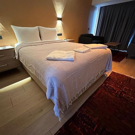Terrace Guesthouse Istanbul Bagian luar foto
